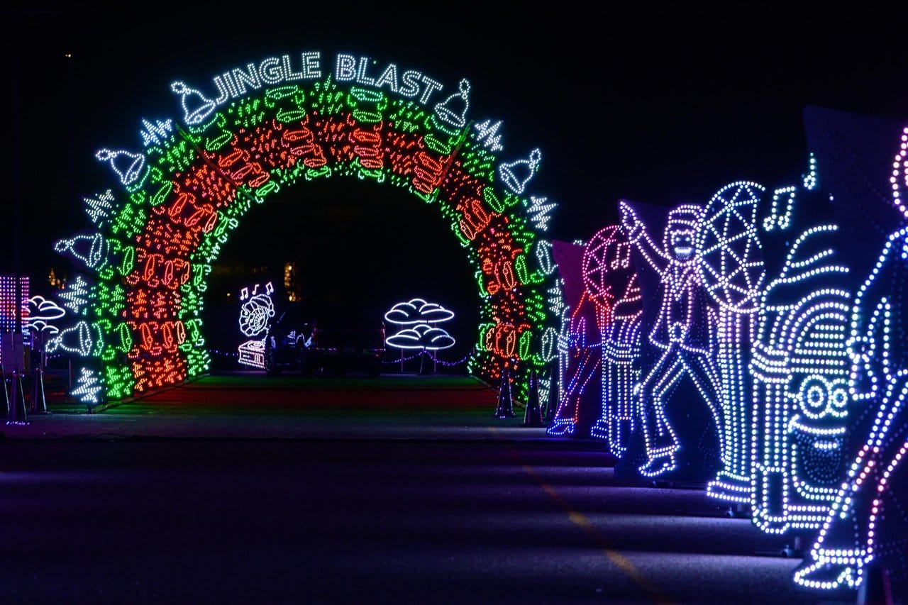 Jingle Blast drive through light show