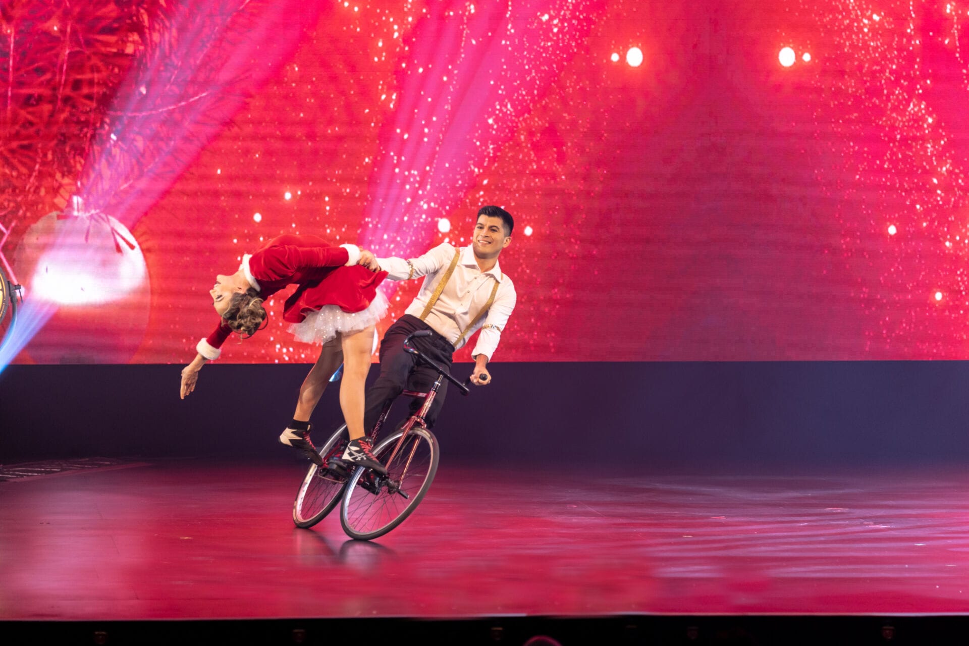ASU Gammage Cirque Christmas 2025