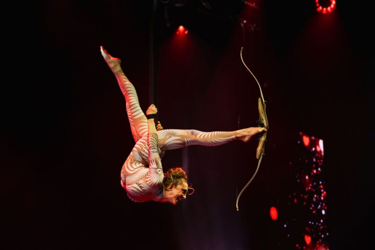 A Magical Cirque Christmas at ASU Gammage