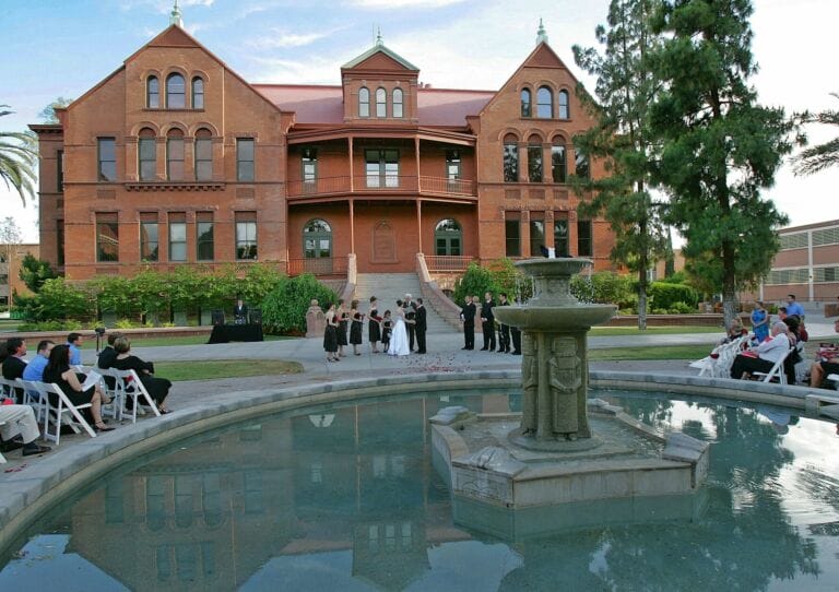 Your Guide To Wedding Planning in Tempe