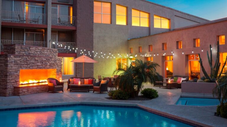 Wyndham Phoenix Airport Hotel/Tempe