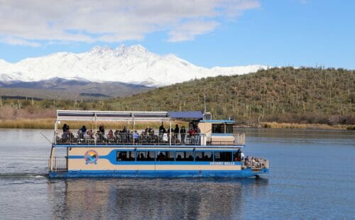 Desert Belle lake tour