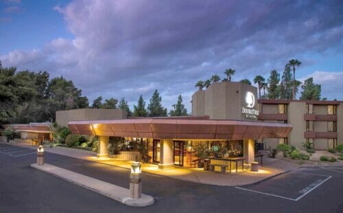 DoubleTree by Hilton Phoenix-Tempe Entrance