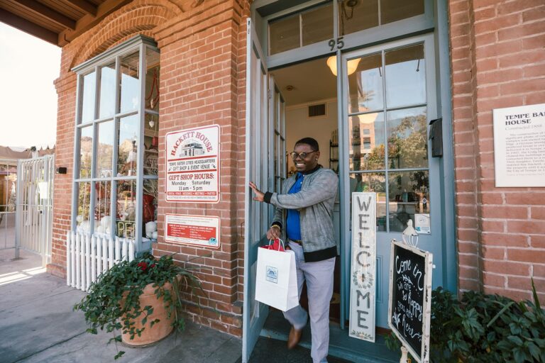 Where To Find The Perfect Gifts This Holiday Season