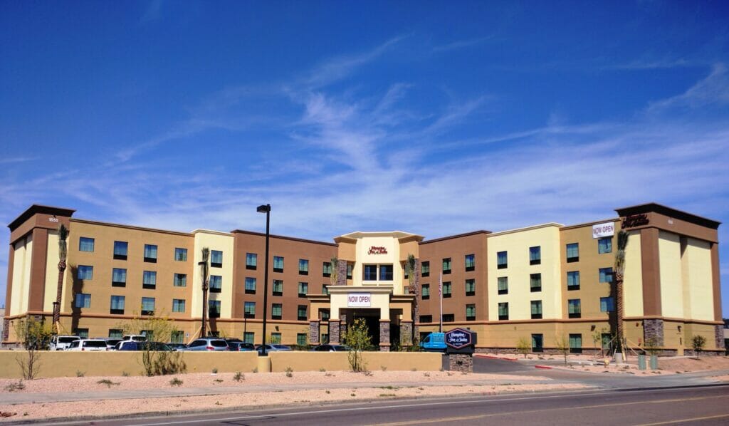 Hampton Inn & Suites Tempe 1550 S. 52nd St.