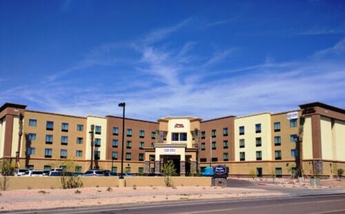 Hampton Inn & Suites Tempe 1550 S. 52nd St.