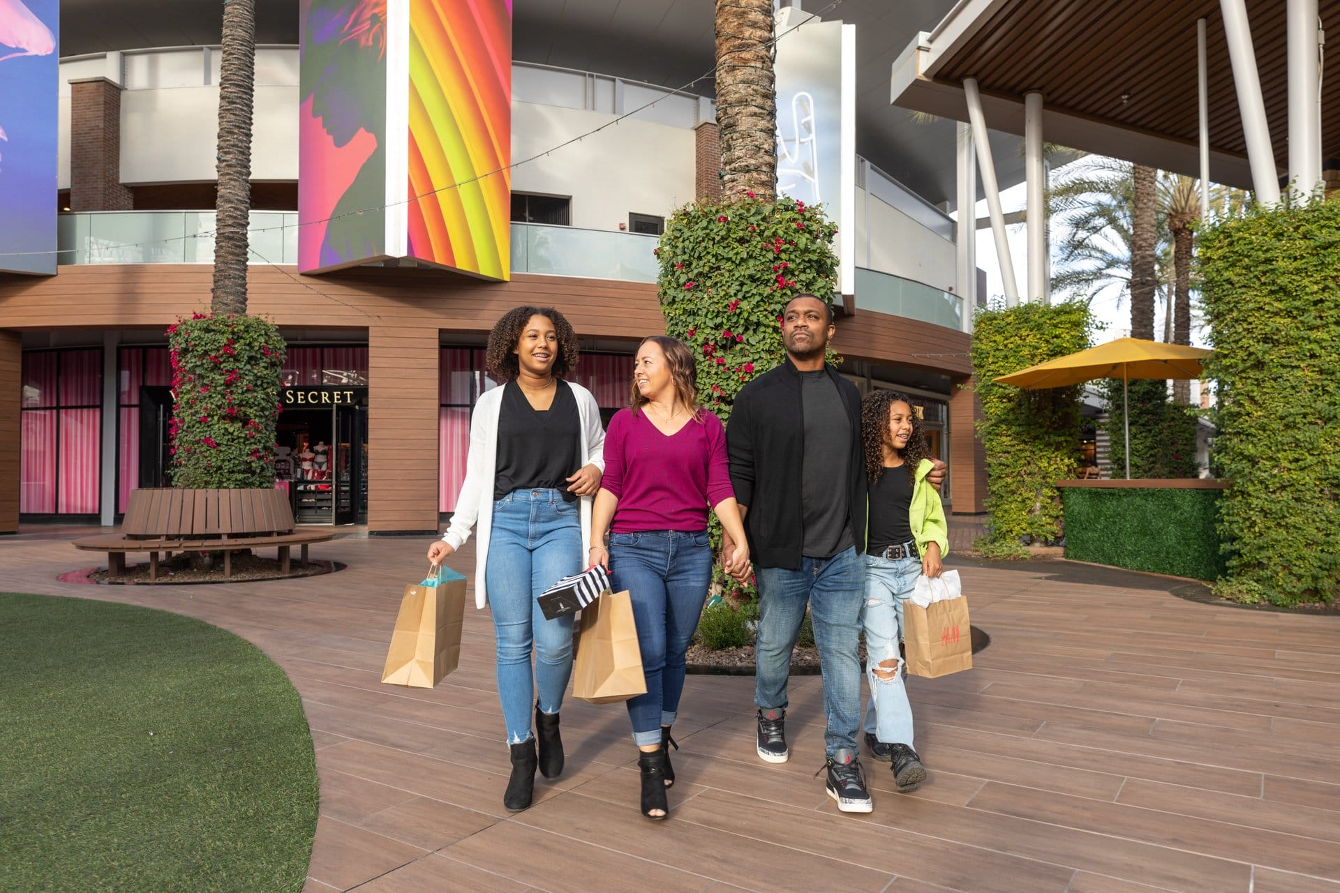 Tempe Marketplace Happenings