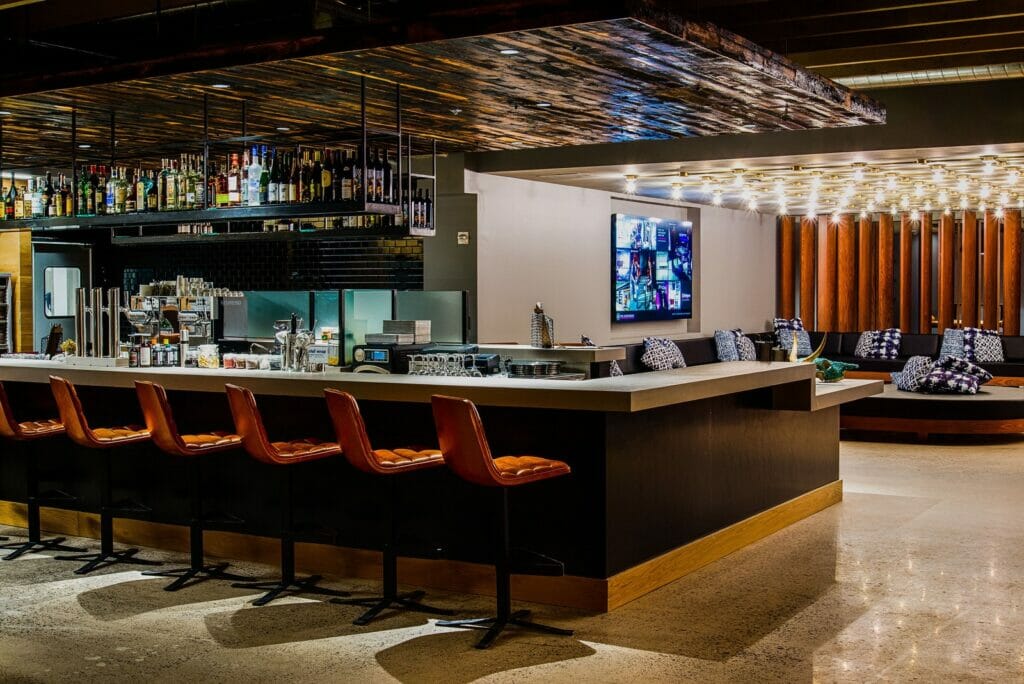 Moxy Tempe bar