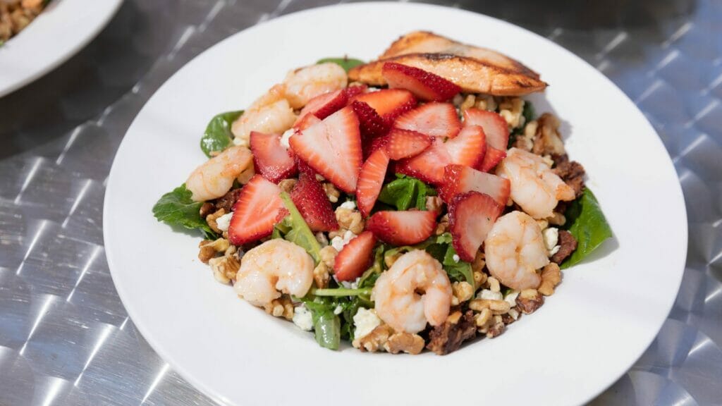Perfect Pear Strawberry Field Salad