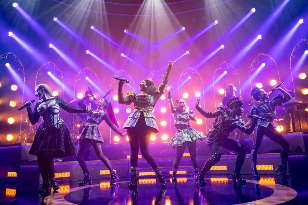 SIX Broadway Show at ASU Gammage credit Joan Marcus