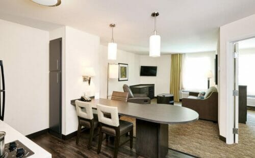 Sonesta Simply Suites Phoenix Tempe